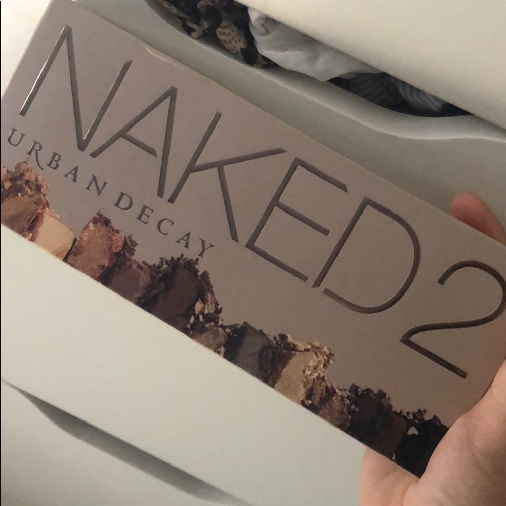 Urban Decay Naked 2